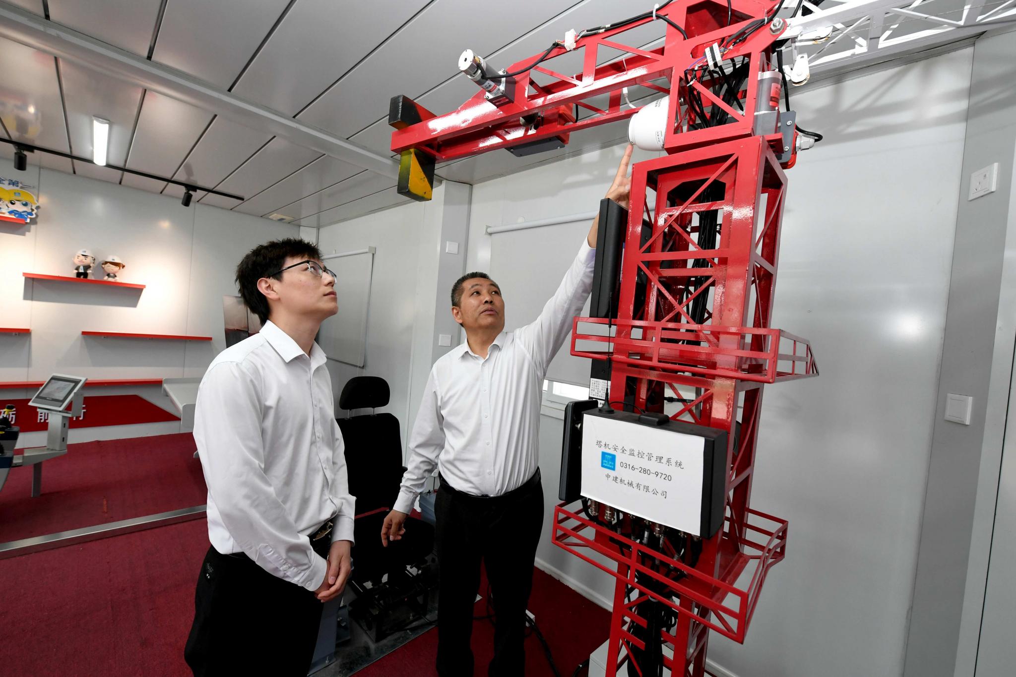 廊坊:让传统塔机实现智能无人驾驶